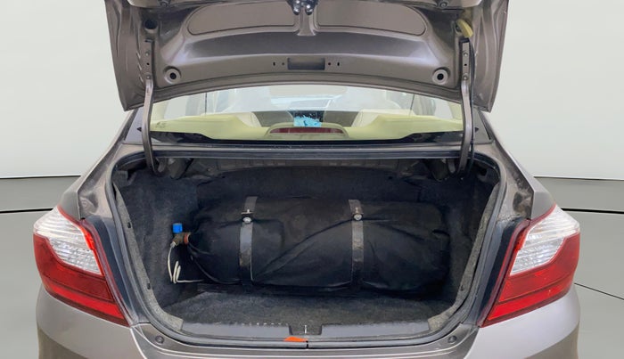 2017 Honda Amaze 1.2L I-VTEC S, CNG, Manual, 74,124 km, Boot Open Zoomed View