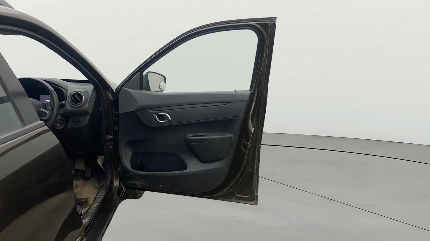 2019 Renault Kwid RXT 1.0 AMT (O), Petrol, Automatic, 45,623 km, RHS Front Door
