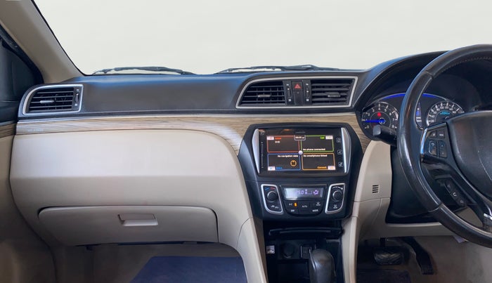 2018 Maruti Ciaz ALPHA  AT 1.5 SHVS PETROL, Petrol, Automatic, 55,077 km, Air Conditioner