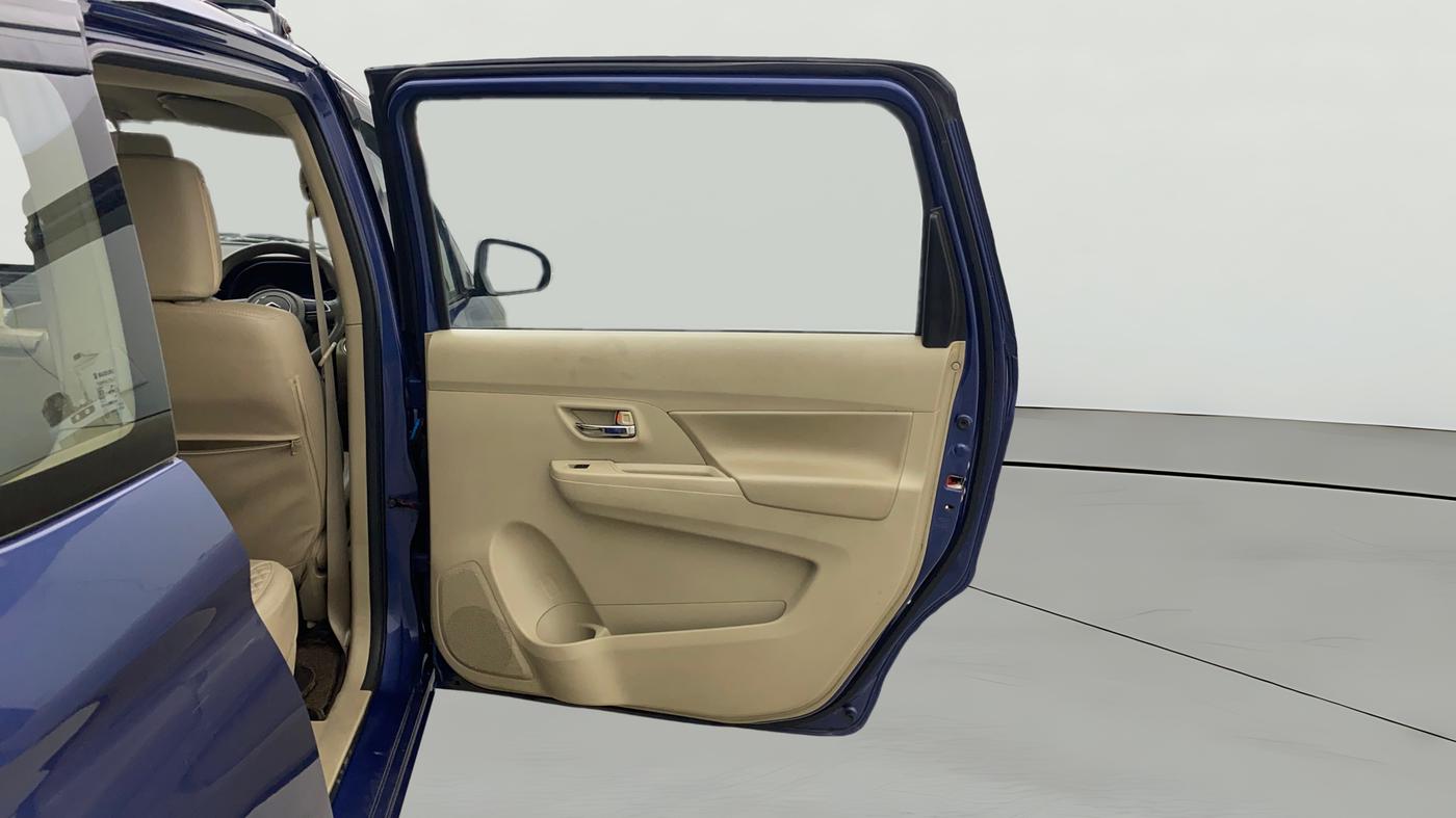 2020 Maruti Ertiga ZXI AT SHVS, Petrol, Automatic, 95,396 km, RHS Rear Door