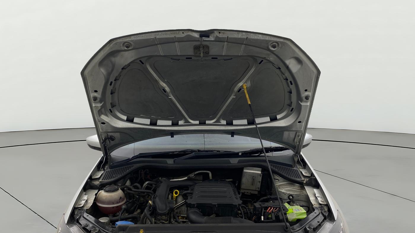 2021 Volkswagen Polo COMFORTLINE 1.0L TSI AT, Petrol, Automatic, 78,806 km, Open Bonet