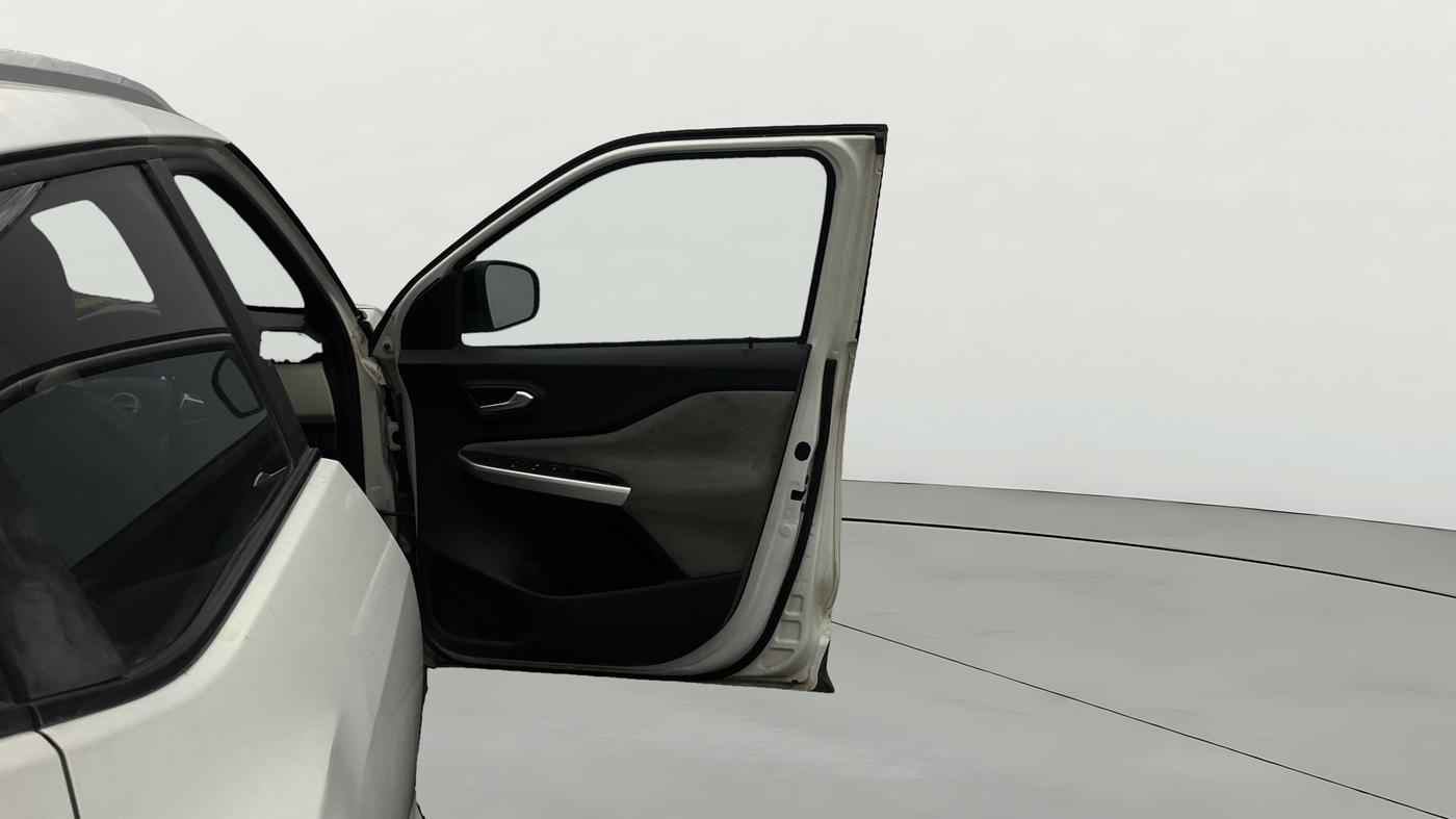 2021 Nissan MAGNITE XL, Petrol, Manual, 19,105 km, RHS Front Door