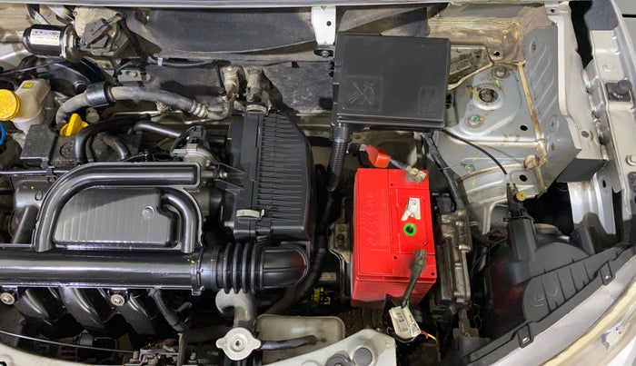 2018 Renault Kwid RXT 1.0 AMT (O), Petrol, Automatic, 58,257 km, Engine View - Left