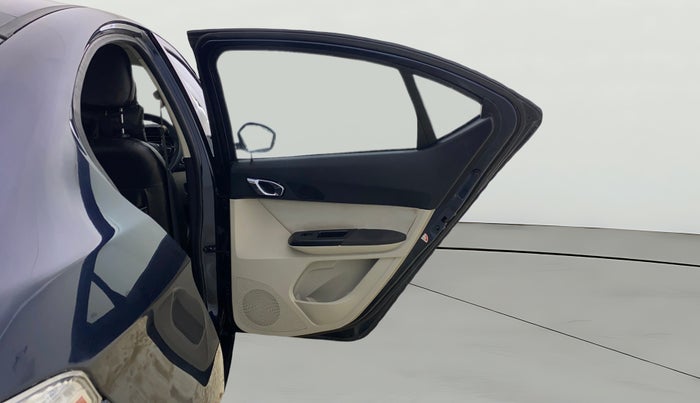 2022 Tata TIGOR XZ PLUS CNG, CNG, Manual, 1,12,982 km, RHS Rear Door