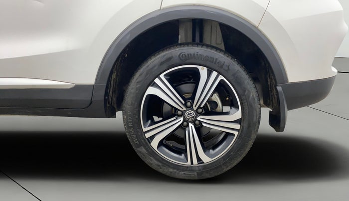 2022 MG ASTOR SAVVY 1.5 CVT, Petrol, Automatic, 18,679 km, Left Rear Wheel