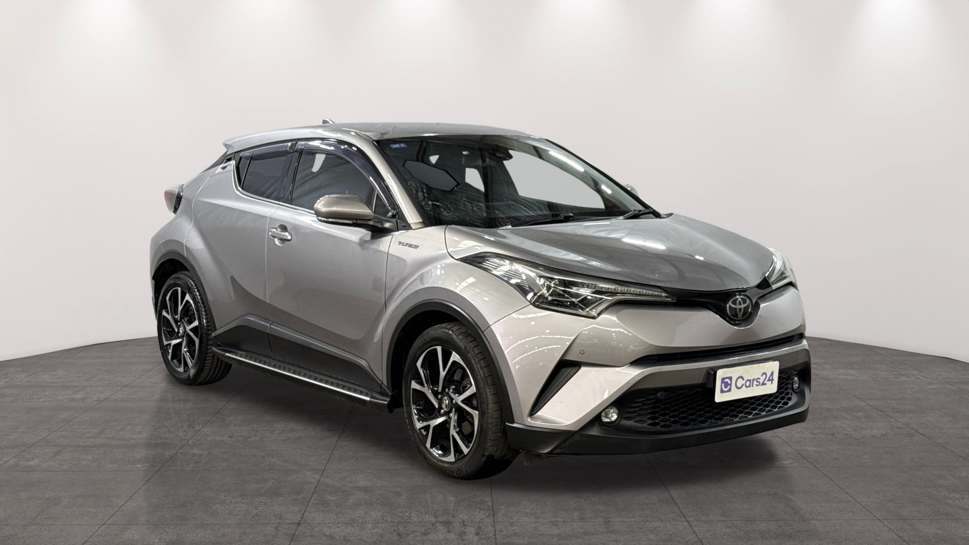 Toyota C-HR image