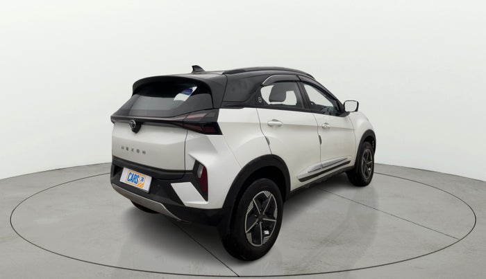2023 Tata NEXON FEARLESS DUAL TONE 1.2 PETROL, Petrol, Manual, 5,562 km, Right Back Diagonal