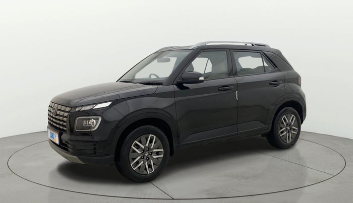 2024 Hyundai VENUE SX (O) 1.0 TURBO DCT DUAL TONE, Petrol, Automatic, 16,890 km, Left Front Diagonal