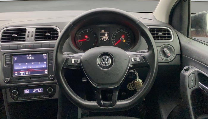 2020 Volkswagen Polo HIGHLINE PLUS 1.0L TSI, Petrol, Manual, 34,800 km, Steering Wheel Close Up