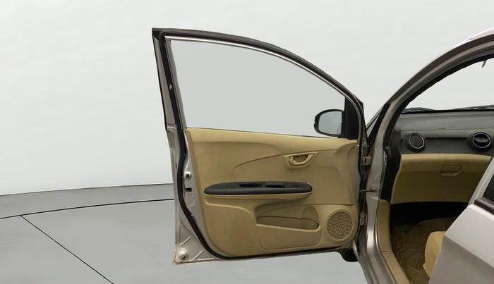 2015 Honda Amaze 1.2L I-VTEC SX, Petrol, Manual, 1,13,449 km, LHS Front Door