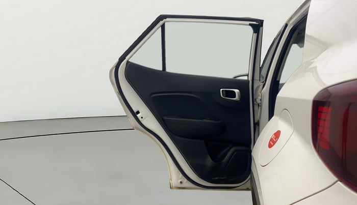 2020 Hyundai VENUE SX 1.0 TURBO IMT, Petrol, Manual, 58,095 km, LHS Rear Door