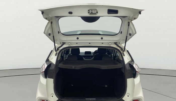 2022 Tata NEXON XZ PLUS PETROL SUNROOF, Petrol, Manual, 61,444 km, Boot Door Open