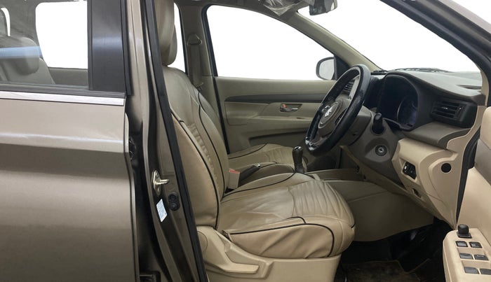2019 Maruti Ertiga VXI SHVS, CNG, Manual, 90,186 km, Right Side Front Door Cabin