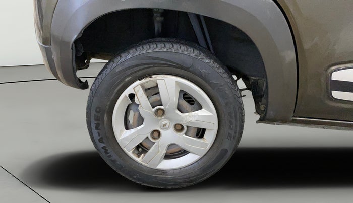 2017 Renault Kwid RXT 1.0 AMT (O), Petrol, Automatic, 99,229 km, Right Rear Wheel