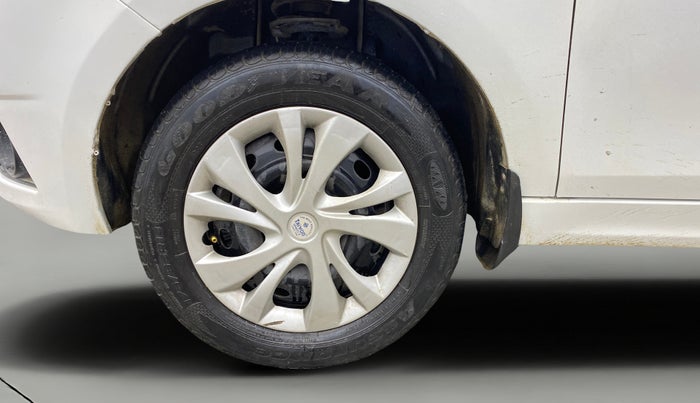2016 Tata Tiago XT PETROL, Petrol, Manual, 18,999 km, Left Front Wheel