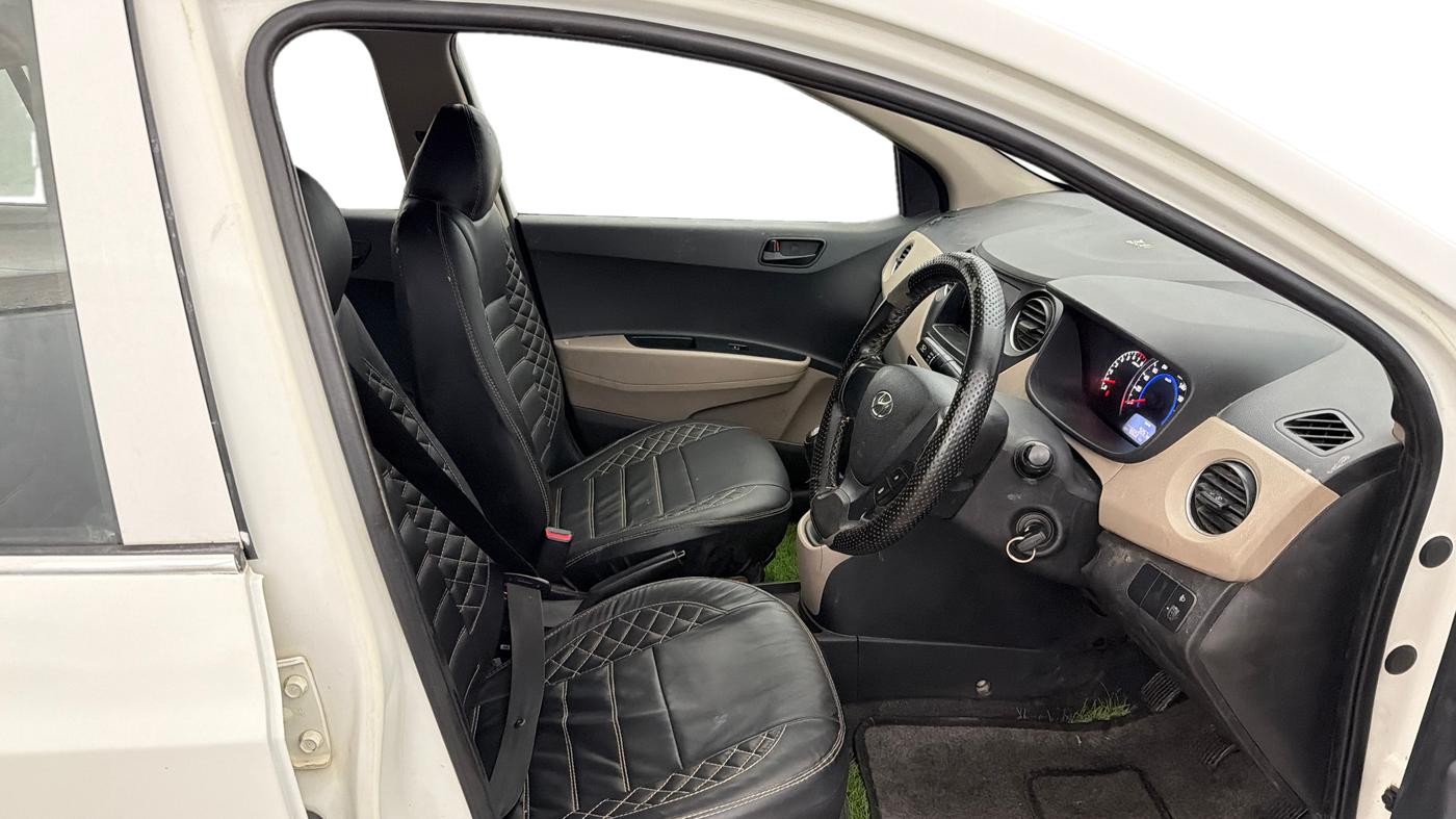 2017 Hyundai Grand i10 ASTA 1.2 KAPPA VTVT, Petrol, Manual, 96,012 km, Right Side Front Door Cabin