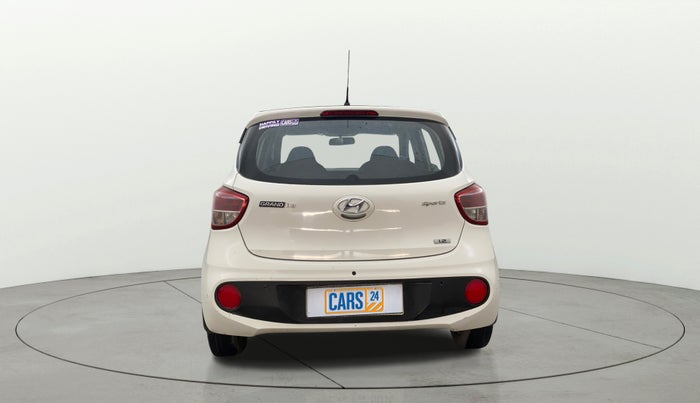 2017 Hyundai Grand i10 SPORTZ 1.2 KAPPA VTVT, Petrol, Manual, 18,097 km, Back/Rear