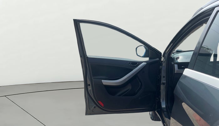 2023 Tata NEXON XM SUNROOF PETROL, Petrol, Manual, 35,110 km, LHS Front Door