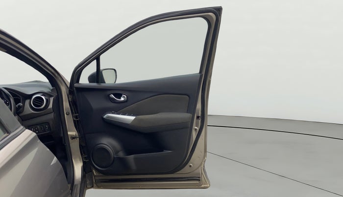 2019 Nissan Kicks XV DIESEL, Diesel, Manual, 41,552 km, RHS Front Door