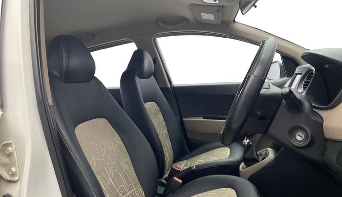 2017 Hyundai Grand i10 SPORTZ 1.2 KAPPA VTVT, Petrol, Manual, 53,936 km, Right Side Front Door Cabin