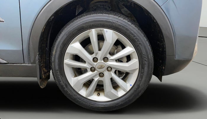 2021 Mahindra XUV300 W8 1.2 PETROL, Petrol, Manual, 52,390 km, Right Front Wheel