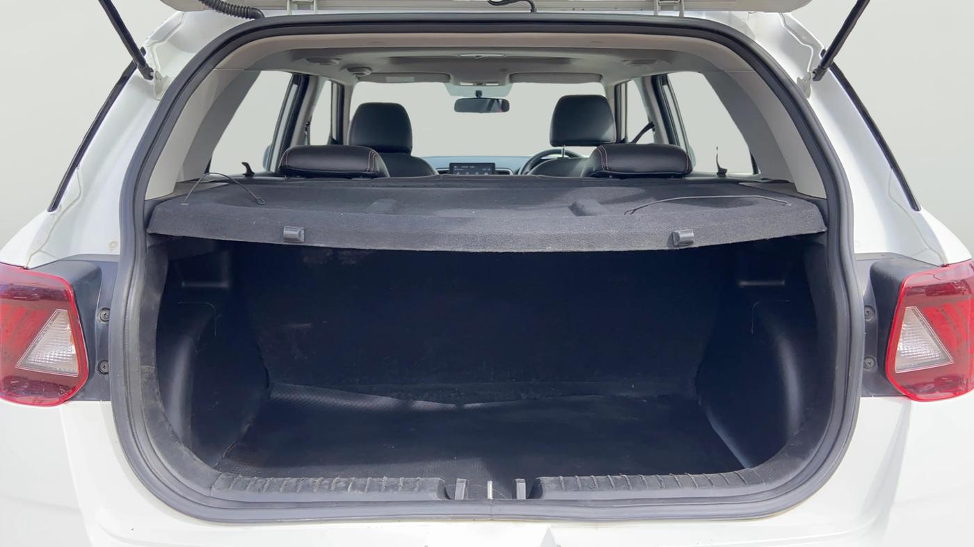 2021 Hyundai VENUE SX 1.5 (O) EXECUTIVE CRDI, Diesel, Manual, 63,235 km, Boot Open Zoomed View