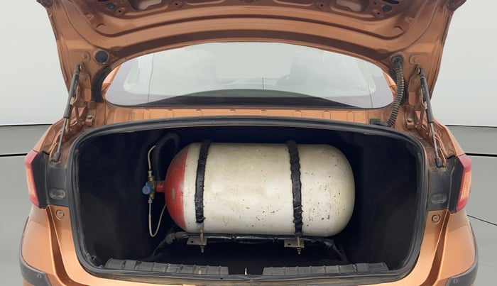 2018 Tata TIGOR XM PETROL, CNG, Manual, 1,15,859 km, Boot Open Zoomed View