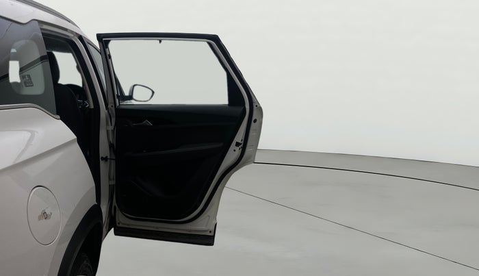 2019 MG HECTOR SHARP 2.0 DIESEL, Diesel, Manual, 93,188 km, RHS Rear Door