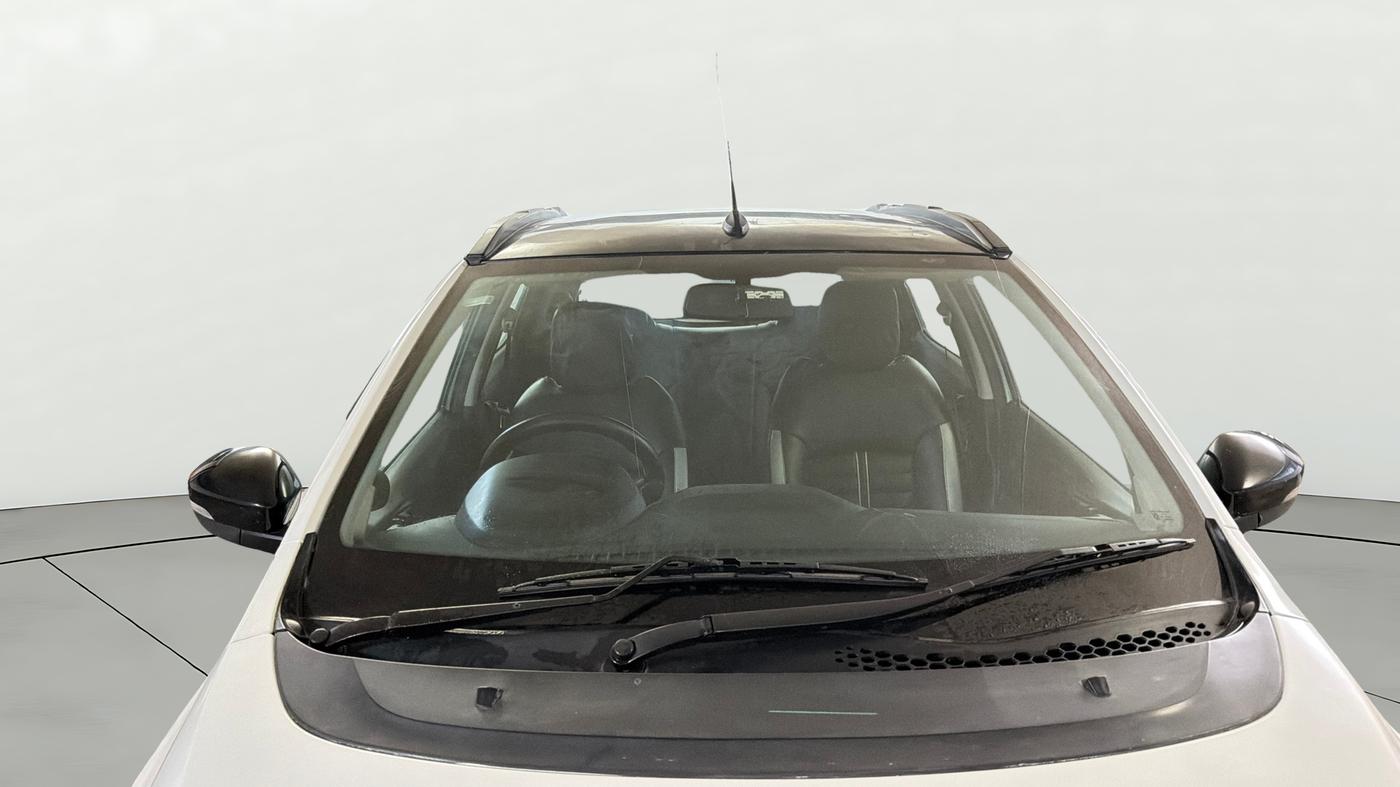 2018 Tata TIAGO NRG PETROL, Petrol, Manual, 68,575 km, Front Windshield