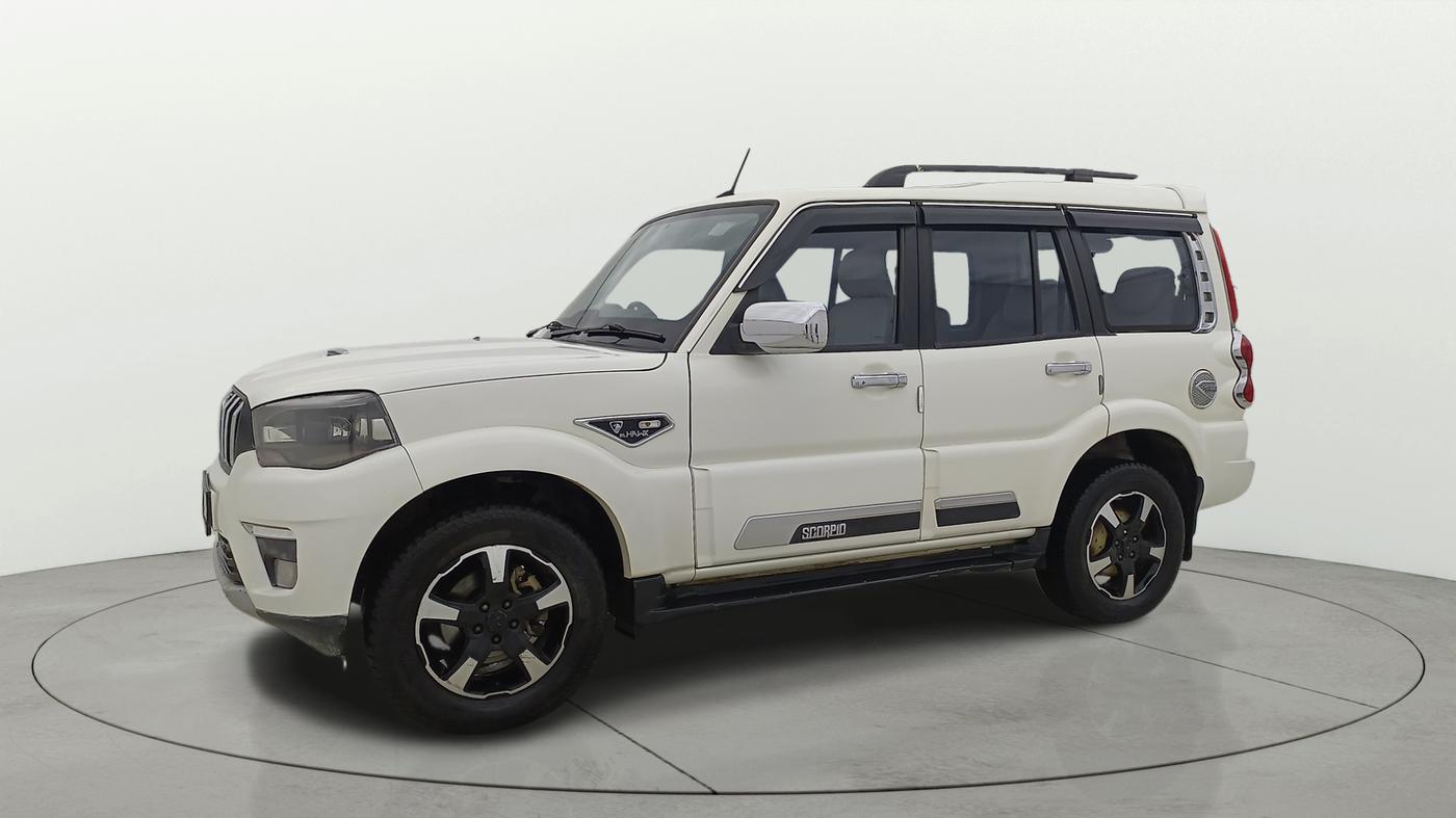 2023 Mahindra SCORPIO CLASSIC S11 7STR, Diesel, Manual, 69,176 km, Left Front Diagonal