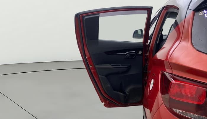 2017 Mahindra Kuv100 K8 6 STR DUAL TONE, Petrol, Manual, 29,019 km, LHS Rear Door