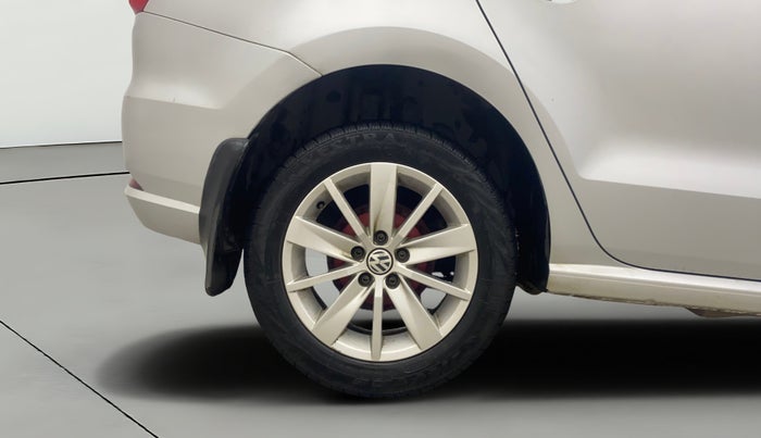 2016 Volkswagen Ameo HIGHLINE1.2L, Petrol, Manual, 55,435 km, Right Rear Wheel