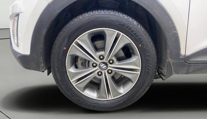 2017 Hyundai Creta SX PLUS AT 1.6 PETROL, Petrol, Automatic, 1,08,638 km, Left Front Wheel