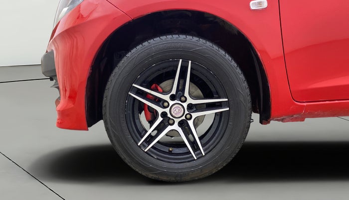 2013 Honda Brio EX MT, Petrol, Manual, 66,966 km, Left Front Wheel