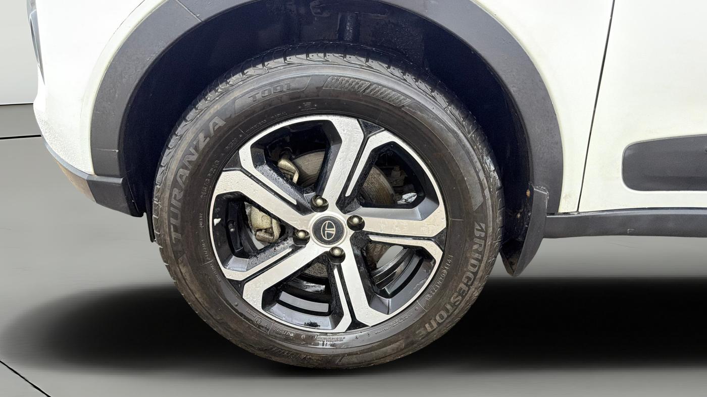 2022 Tata NEXON XZ PLUS PETROL, Petrol, Manual, 22,623 km, Left Front Wheel