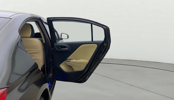 2014 Honda City 1.5L I-VTEC VX, Petrol, Manual, 1,19,263 km, RHS Rear Door