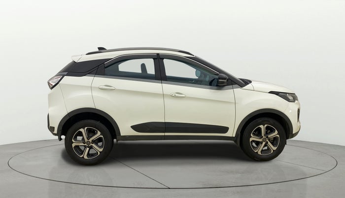 2021 Tata NEXON XZA PLUS SUNROOF PETROL, Petrol, Automatic, 30,098 km, Right Side View