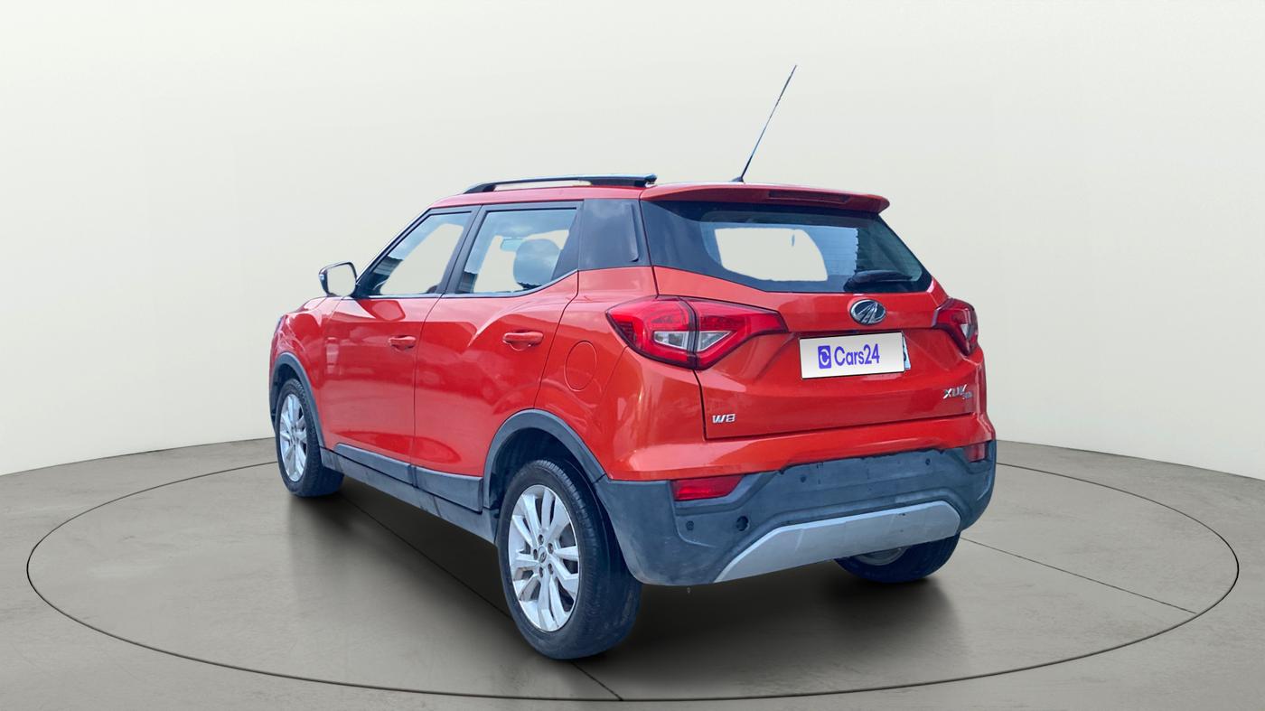 2019 Mahindra XUV300 W8 1.2 PETROL, Petrol, Manual, 80,467 km, Left Back Diagonal