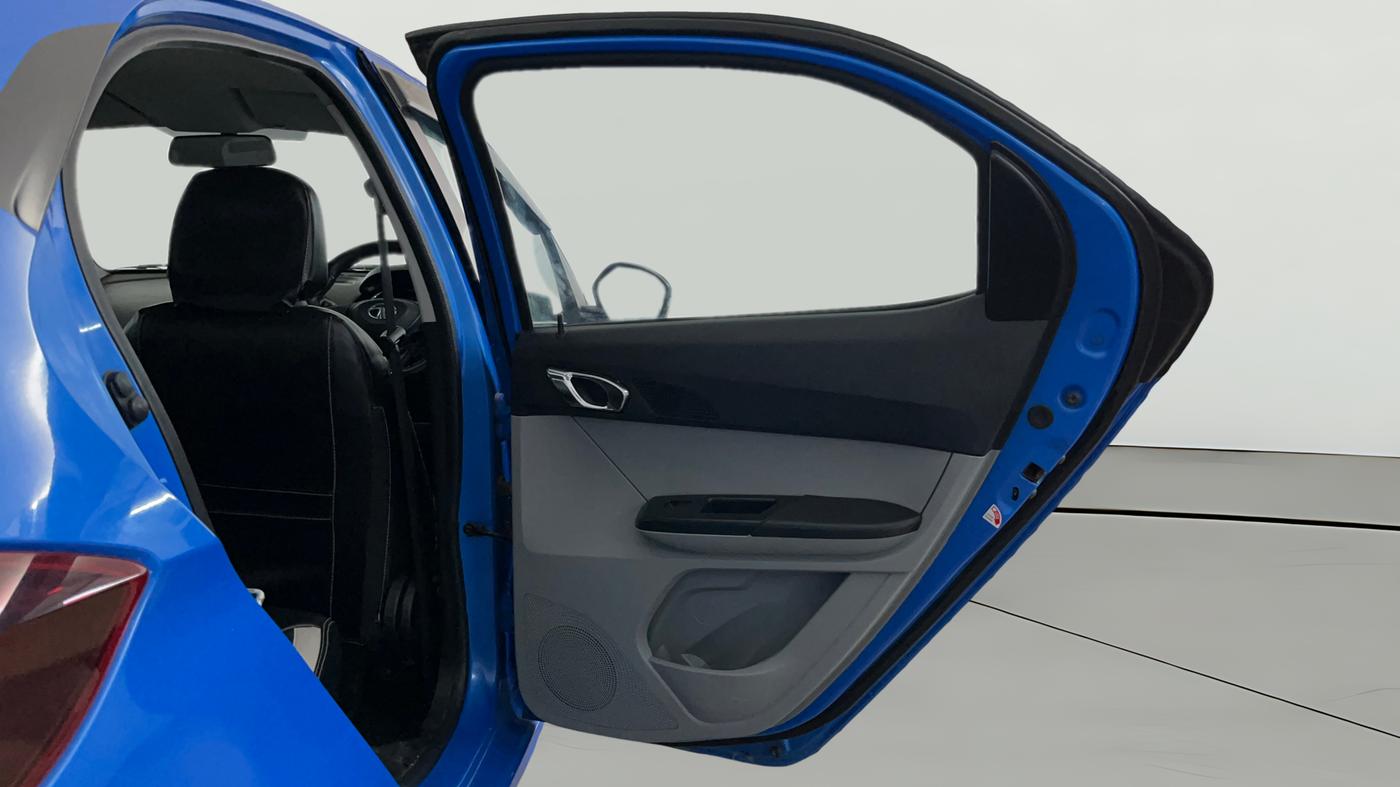 2020 Tata Tiago XZ PLUS PETROL, Petrol, Manual, 69,755 km, RHS Rear Door