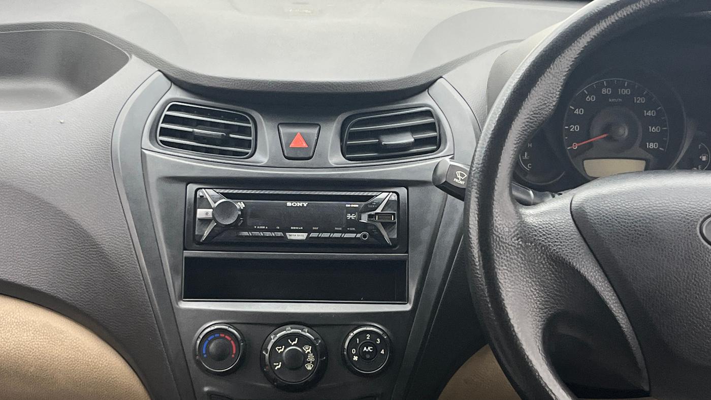 2015 Hyundai Eon D-LITE+, Petrol, Manual, 76,595 km, Air Conditioner