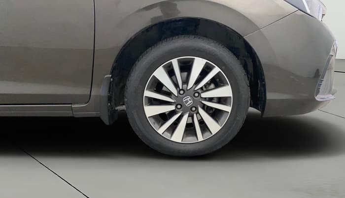 2023 Honda City 1.5L I-VTE V CVT, Petrol, Automatic, 21,563 km, Right Front Wheel