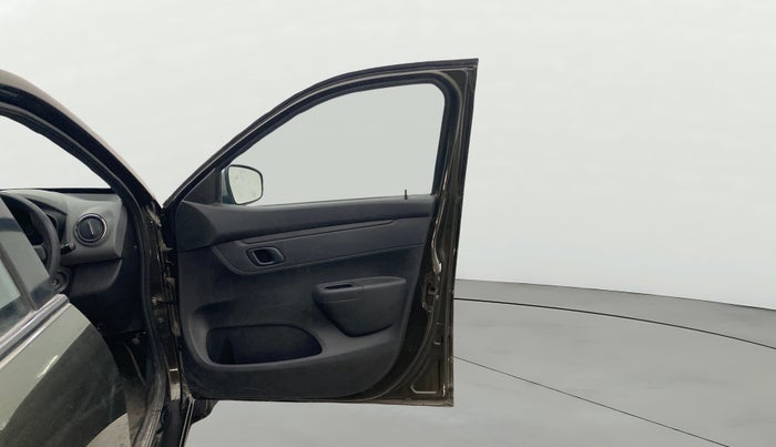 2017 Renault Kwid RXT 1.0, Petrol, Manual, 12,607 km, RHS Front Door