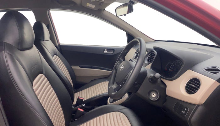 2017 Hyundai Grand i10 SPORTZ (O) AT 1.2 KAPPA VTVT, Petrol, Automatic, 29,408 km, Right Side Front Door Cabin