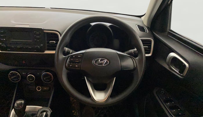 2021 Hyundai VENUE S 1.2, Petrol, Manual, 31,948 km, Steering Wheel Close Up