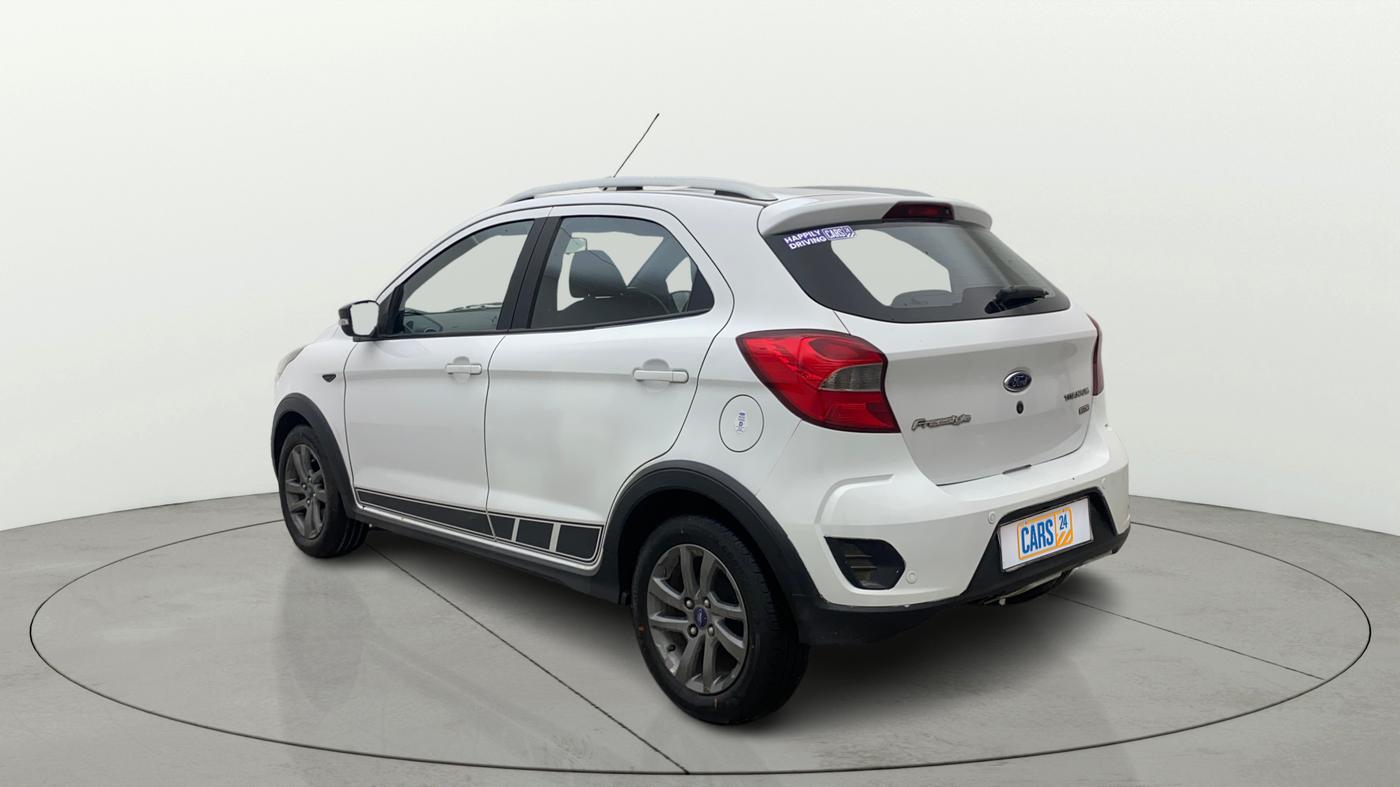 2018 Ford FREESTYLE TITANIUM 1.5 DIESEL, Diesel, Manual, 1,11,185 km, Left Back Diagonal