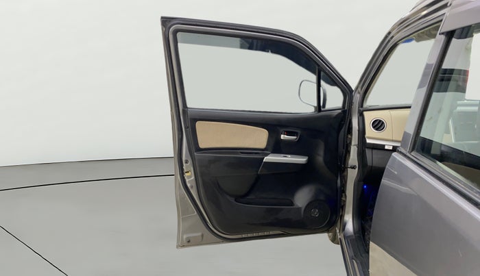 2017 Maruti Wagon R 1.0 LXI CNG, CNG, Manual, 30,001 km, LHS Front Door