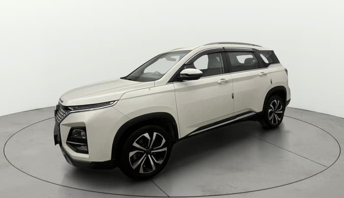 2024 MG HECTOR SHARP PRO 1.5 TURBO MT PETROL, Petrol, Manual, 12,845 km, Left Front Diagonal