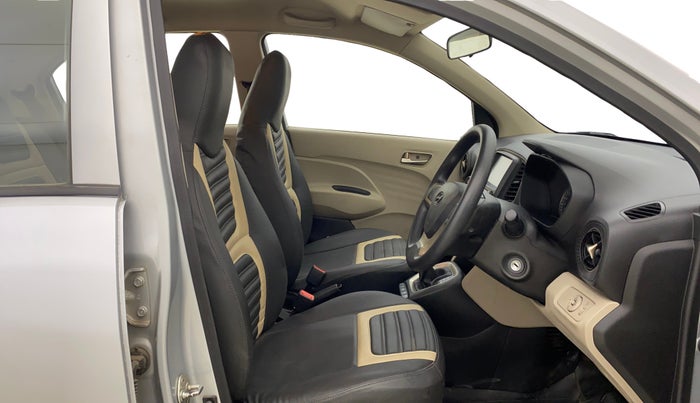 2018 Hyundai NEW SANTRO SPORTZ AMT, Petrol, Automatic, 33,260 km, Right Side Front Door Cabin