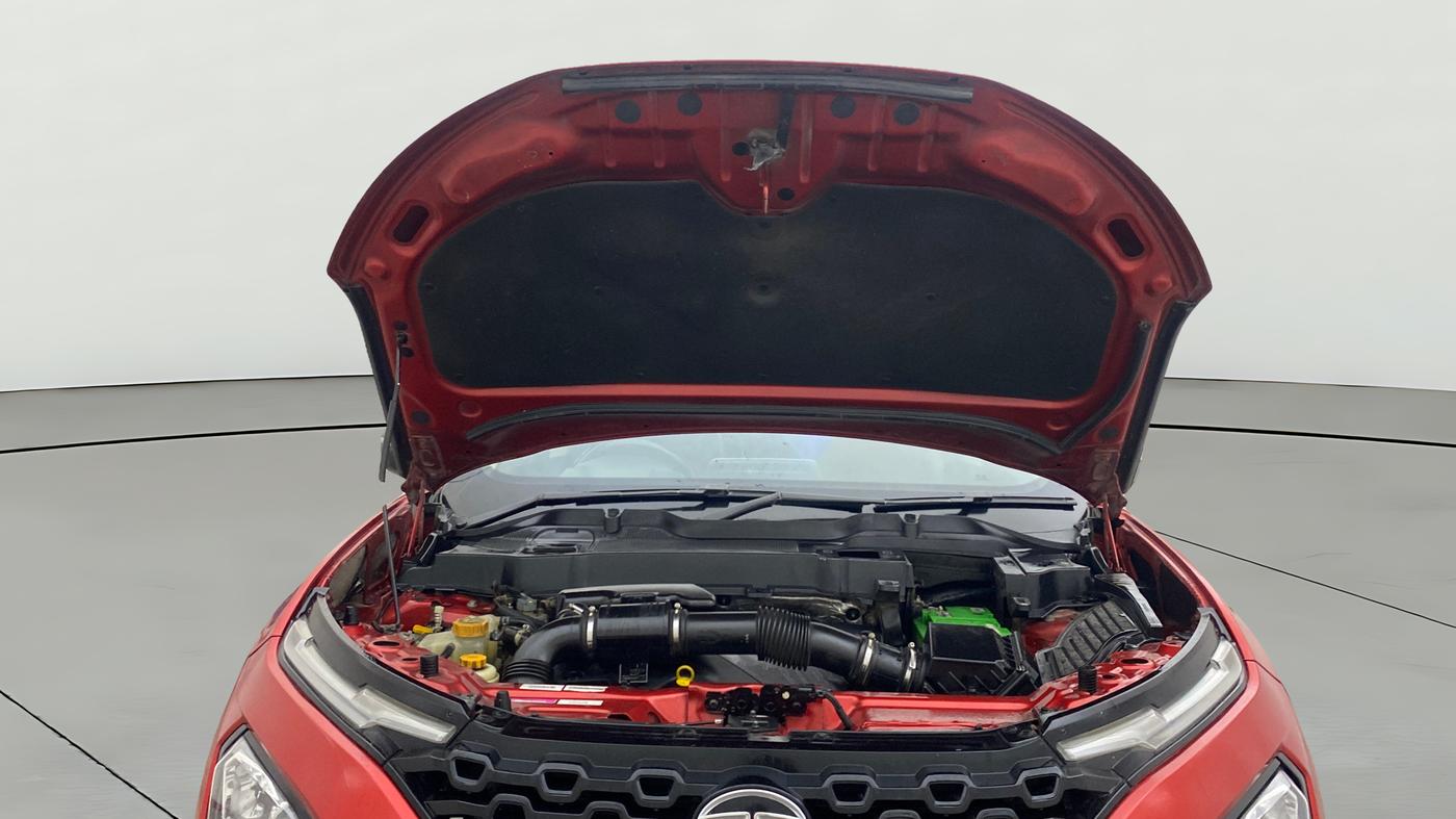 2020 Tata Harrier XZA PLUS 2.0L DUAL TONE, Diesel, Automatic, 1,09,041 km, Open Bonet