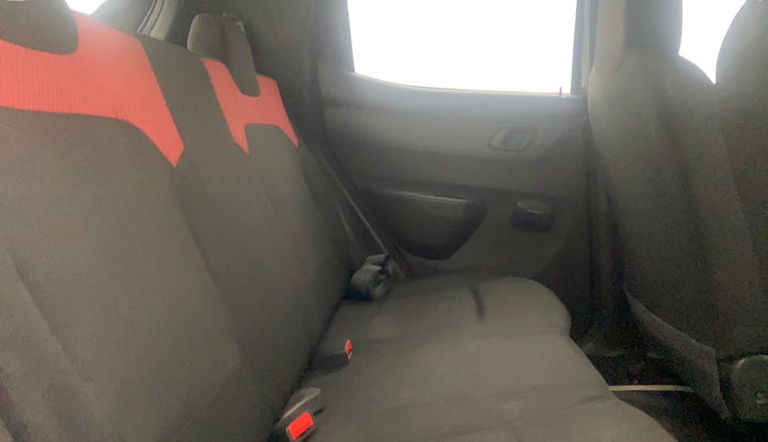 2018 Renault Kwid RXL 1.0 AMT, Petrol, Automatic, 34,275 km, Right Side Rear Door Cabin